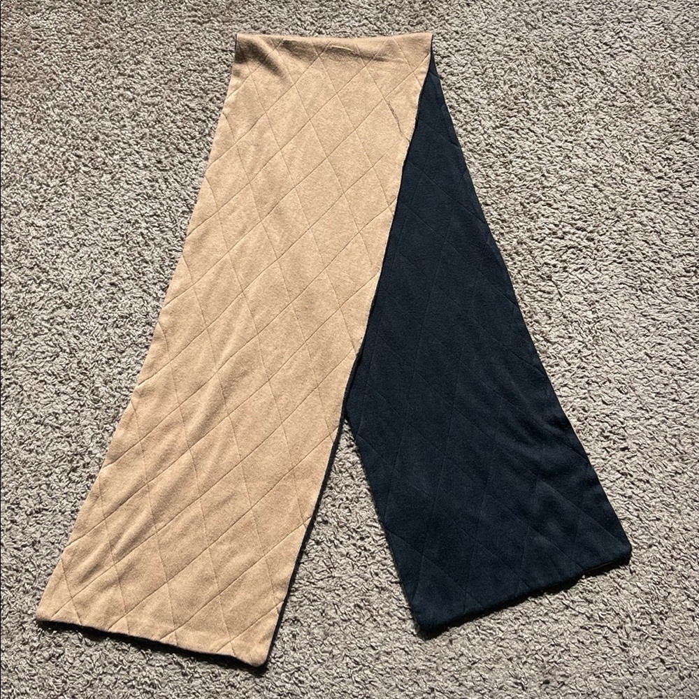 Scandia Woods Black & Brown scarf